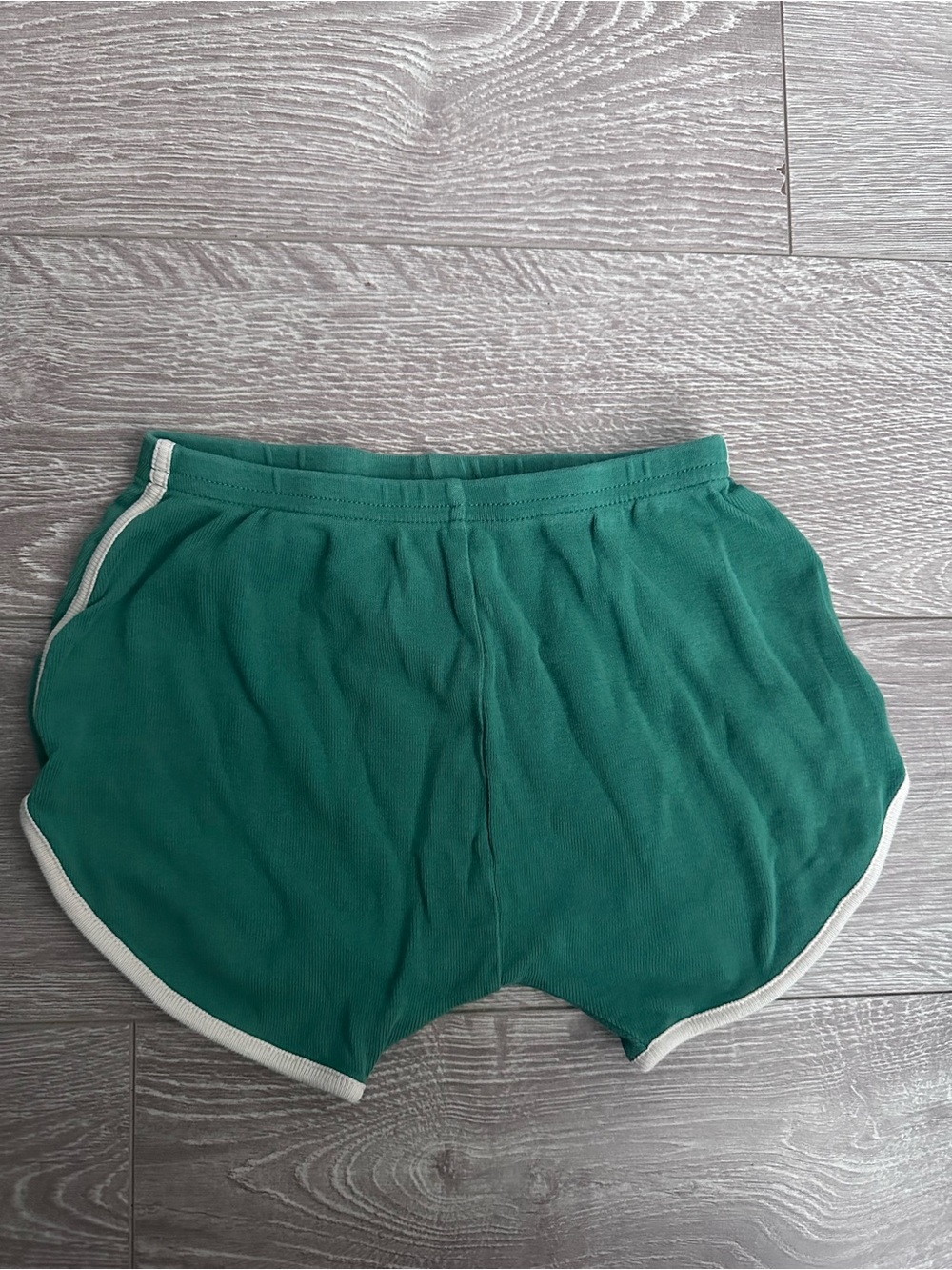 Organic cotton Fin & Vince Green Athletic Retro-Style Shorts